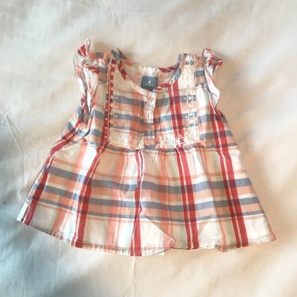 Baby GAP top. 6-12 m